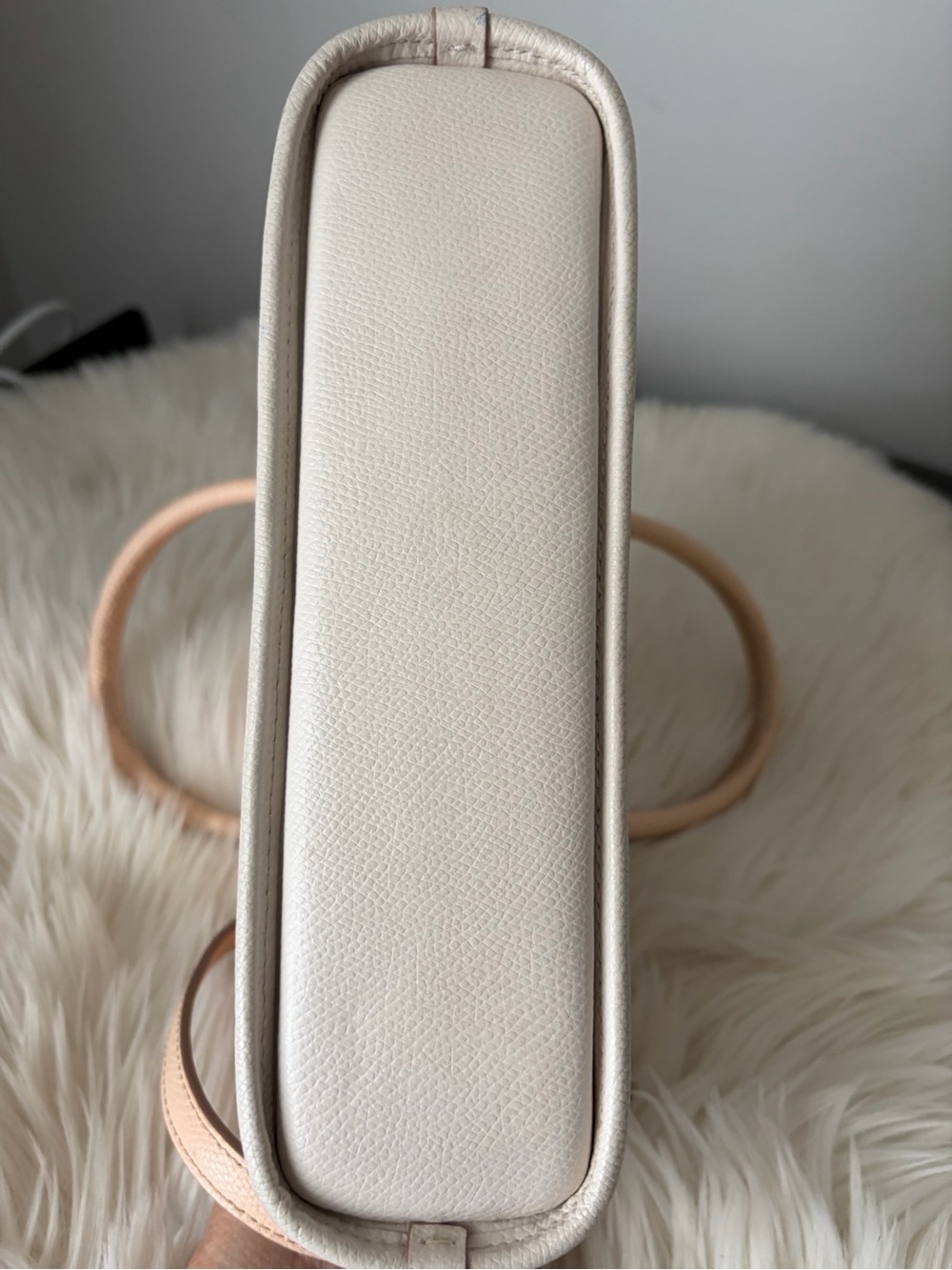 Coach Crossgrain Cora Domed
Satchel Handbag - Picture 5 of 9